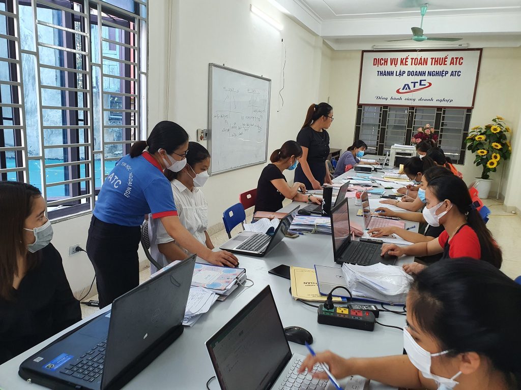 Học kế toán cấp tốc tại Thanh Hóa Sinh ra và lớn lên tại Huyện Tĩnh Gia - Một huyện nằm phần cuối cùng của Thanh Hoá, giáp Bắc nghệ An.